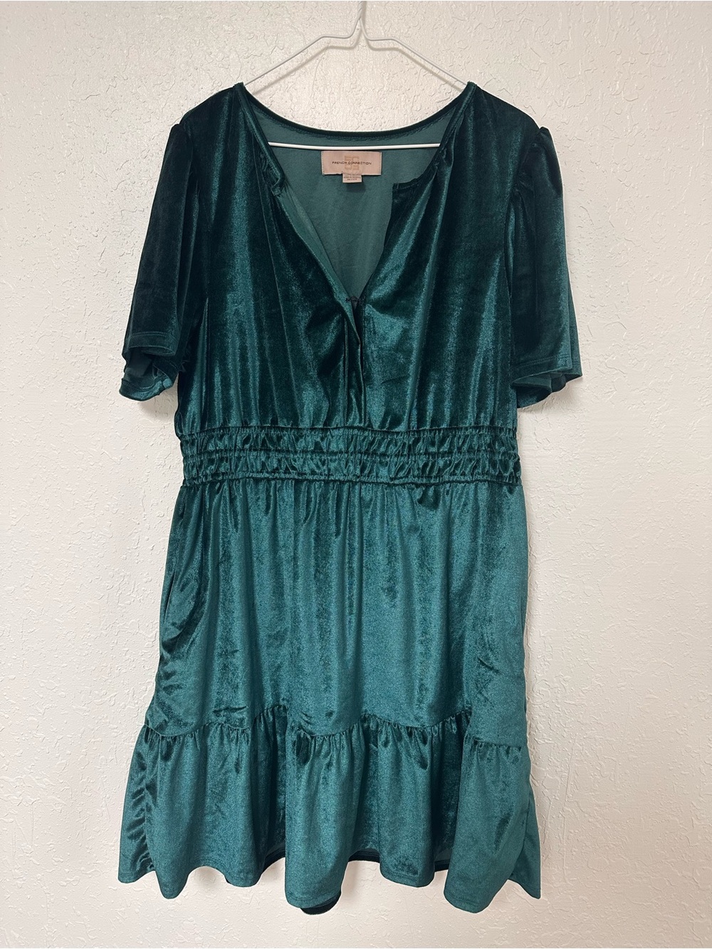 French Connection Emerald Forest Green Velvet Tiered Mini Dress NWOT